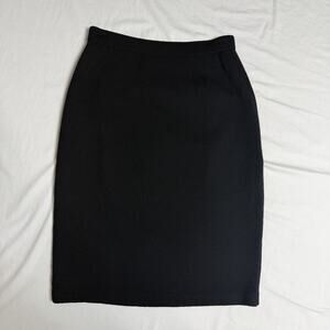 St. John Basics Vintage Santana Knit Pencil Skirt - Size 2 USA